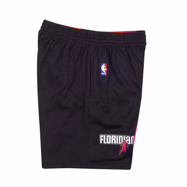 Miami Heat 2005-06 Mitchell & Ness Swingman NBA Shorts Alternate Black view 3