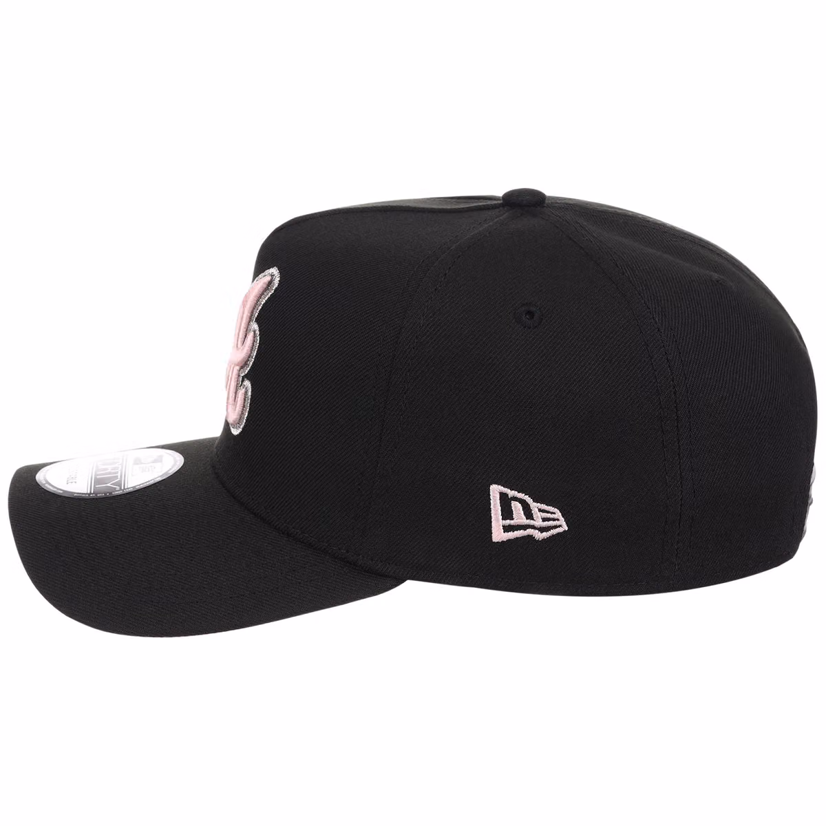 Atlanta Braves MLB Cookies & Cream New Era 9FORTY detail view