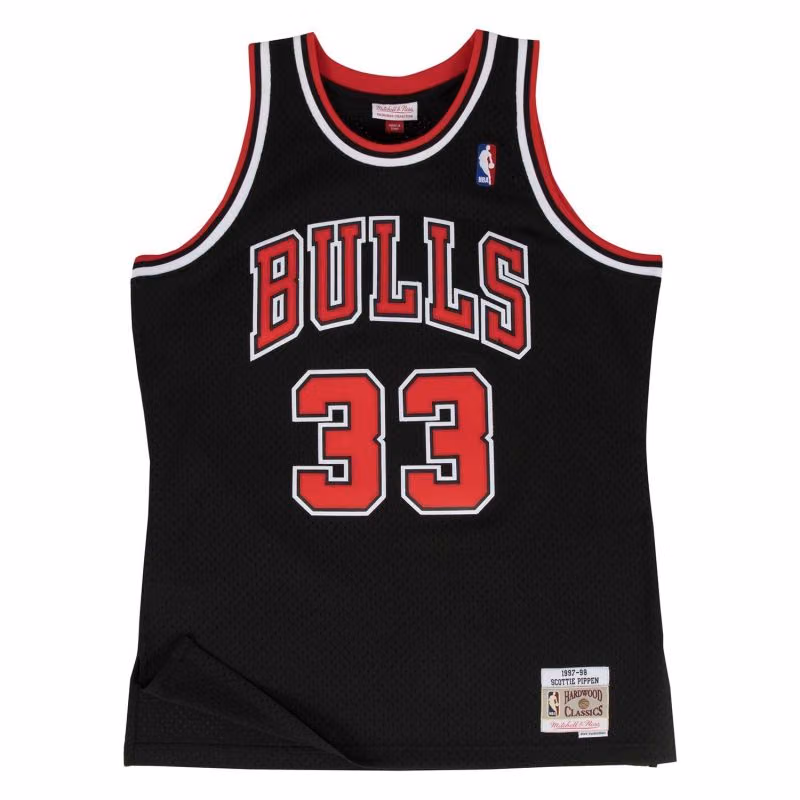 Scottie Pippen #33 Chicago Bulls 1997-98 Swingman NBA Jersey Black view 1