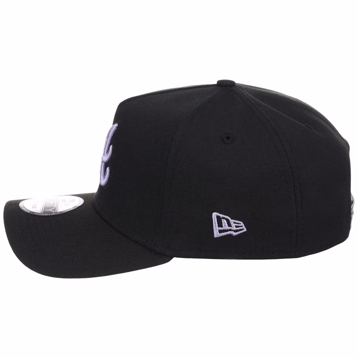 Atlanta Braves MLB Black x Lavender FASHION CORE New Era 9FORTY A-Frame detail view