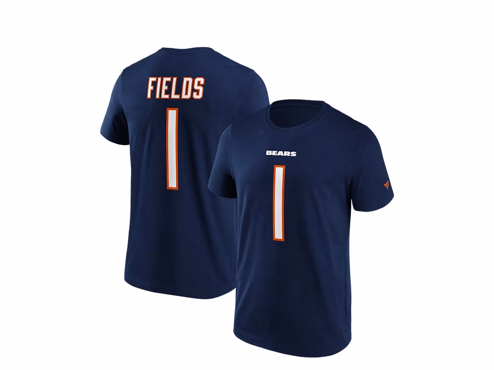 Fanatics Chicago Bears Justin Fields Name & Number T-Shirt front