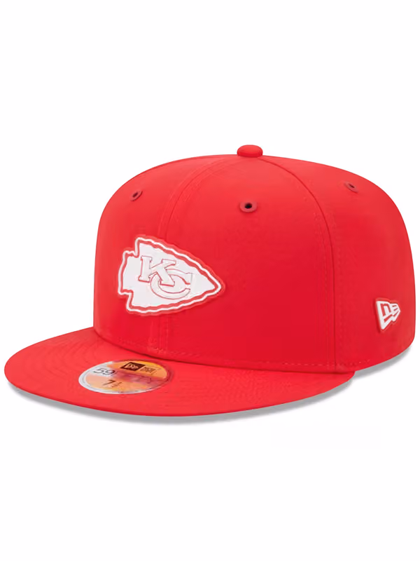 Kansas City Chiefs 2026 NFL Sideline 59FIFTY Fitted Cap Red product photo