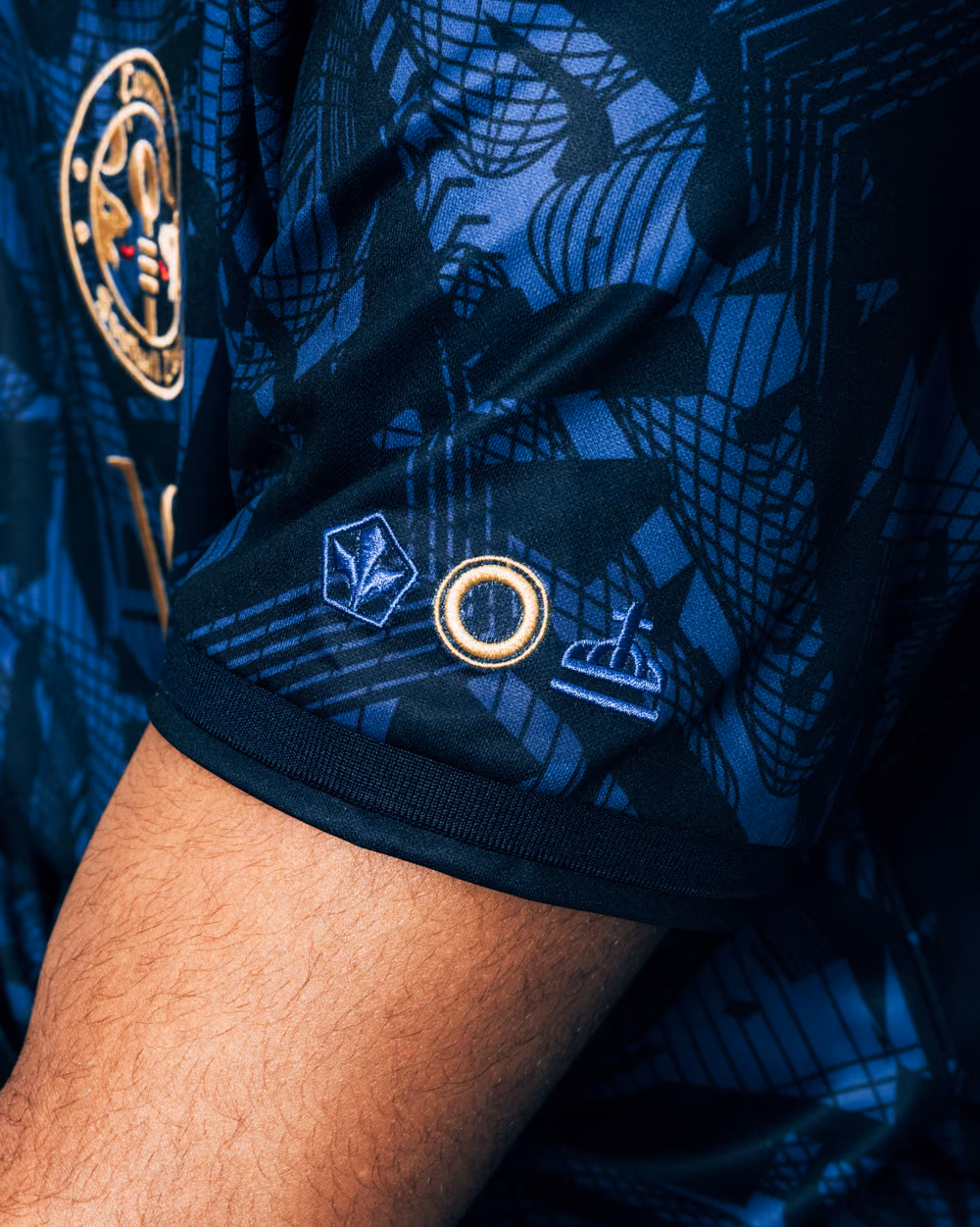 Jersevo Custom Personalized Eden Jersey detail view 4