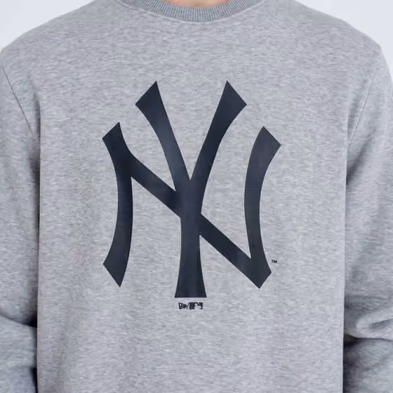 New York Yankees Logo Crewneck MLB Sweatshirt Grey view 3