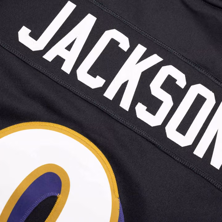 Lamar Jackson #8 Baltimore Ravens Nike Speed Machine Limited NFL Jersey Black view 4