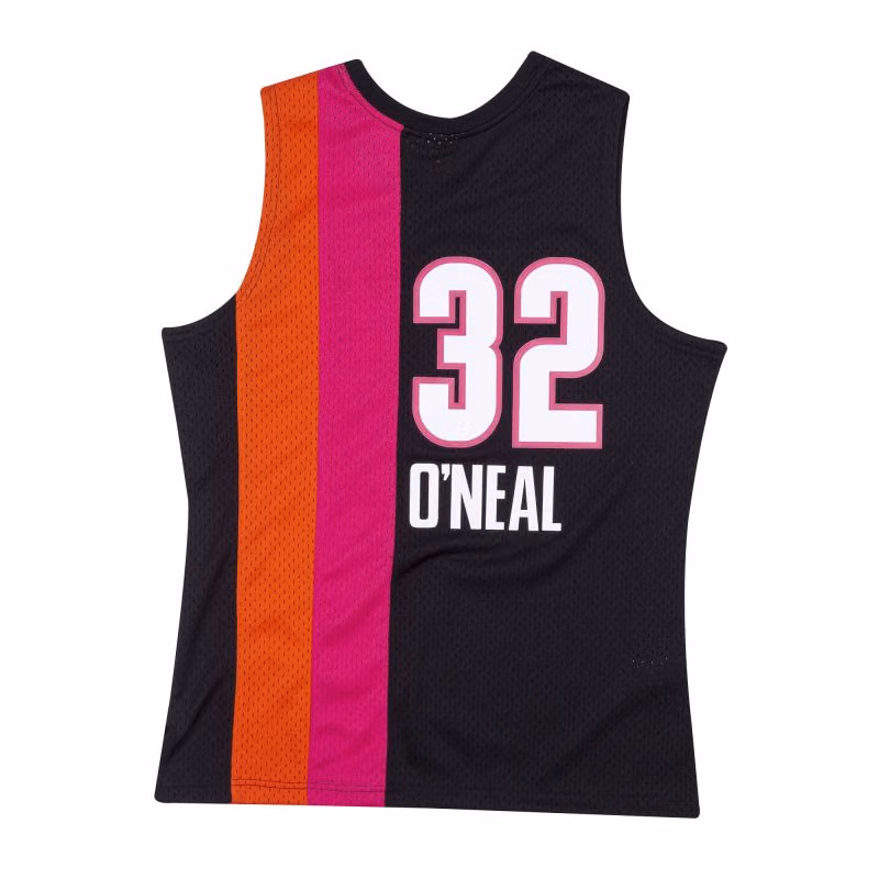 Shaq O'Neal #32 Miami Heat 2005-06 Mitchell & Ness Swingman NBA Jersey Alternate Black view 2