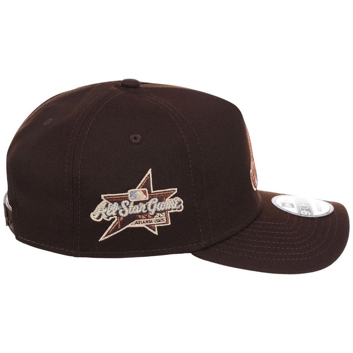 Atlanta Braves MLB Frosted Bark New Era 9FORTY A-Frame detail view