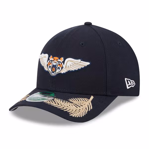 Lakeland Flying Tigers Player Replica 9FORTY M-Crown Snapback MiLB Cap Navy product photo