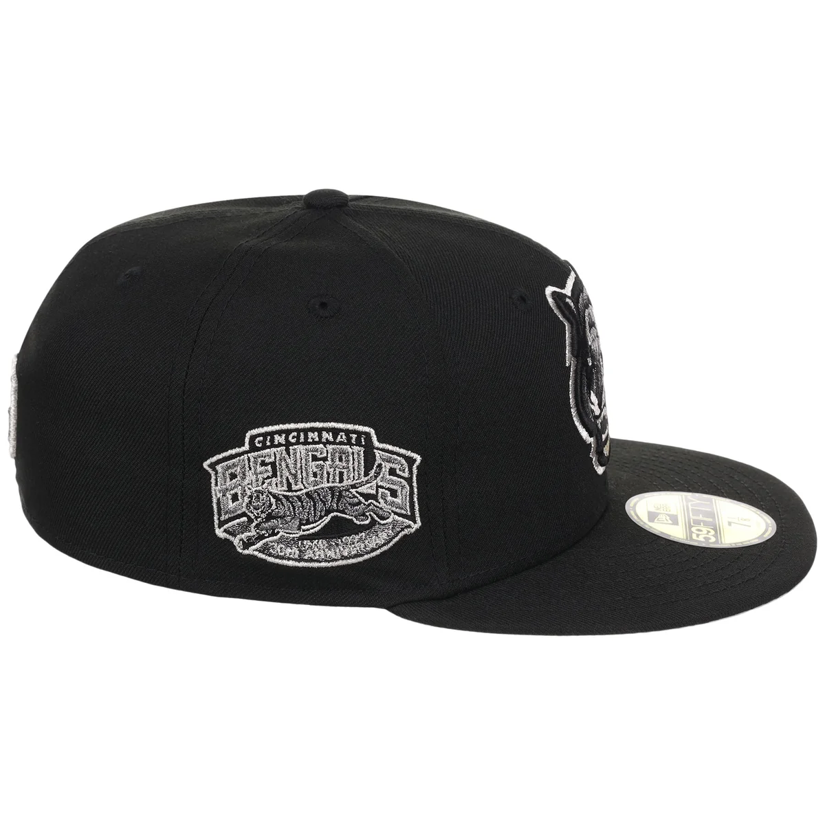Cincinnati Bengals NFL Liquid Titanium New Era 59FIFTY detail view
