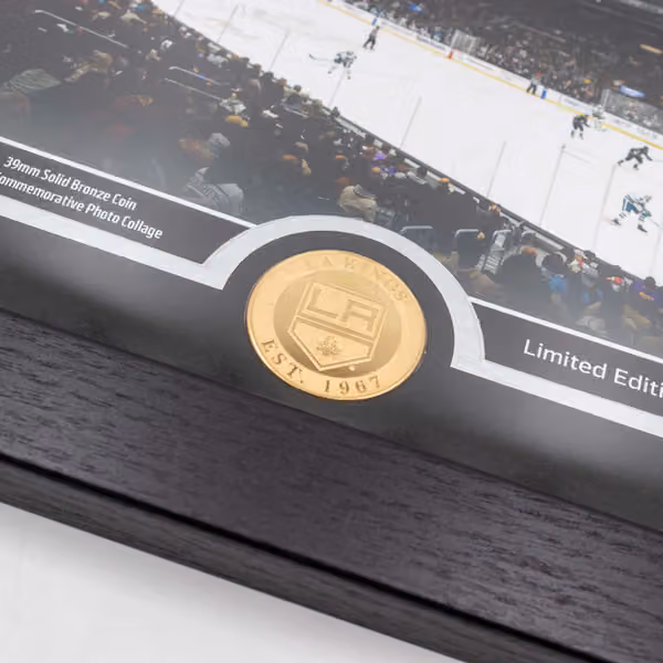 Los Angeles Kings 2-Time Stanley Cup Champions Bronze Coin Framed NHL Photo view 2