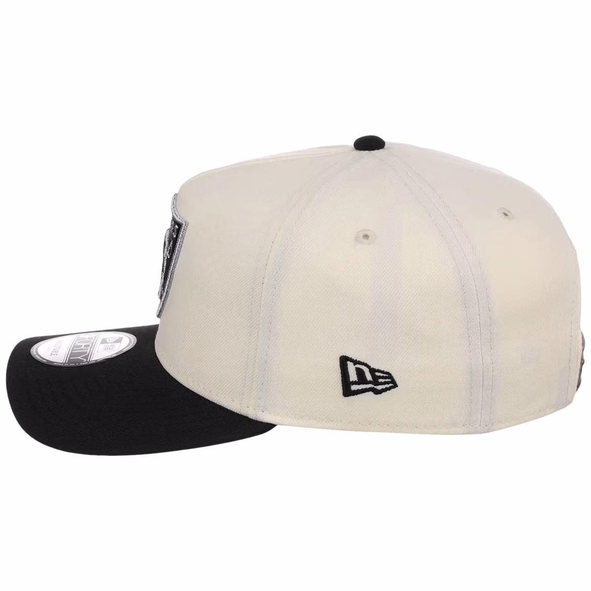 Las Vegas Raiders NFL Chrome OTC New Era 9FORTY A-Frame detail view