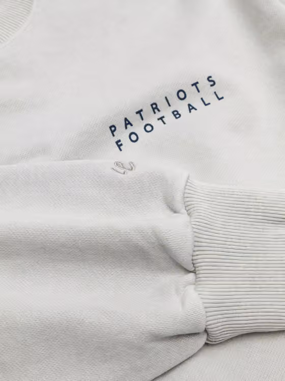 New England Patriots L&L '96 Classics NFL Crewneck Sweater Gray view 4