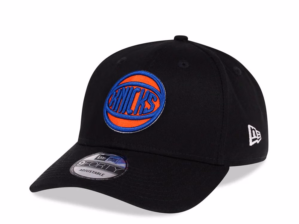New Era New York Knicks Classic Edition 9Forty Snapback Hat front