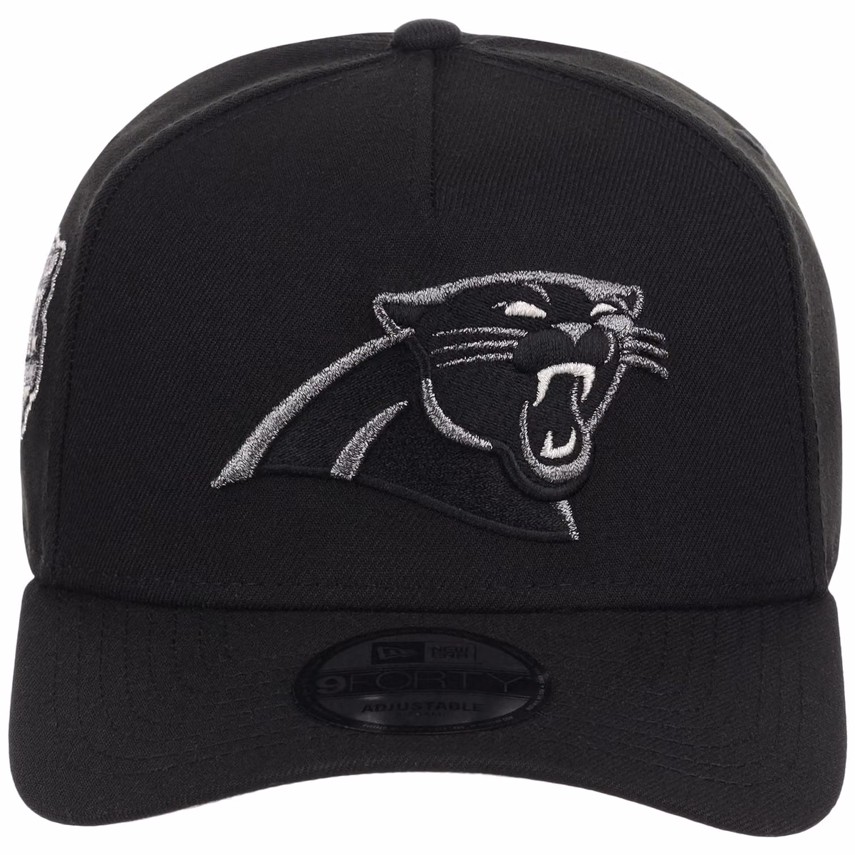 Carolina Panthers NFL Liquid Titanium New Era 9FORTY detail view