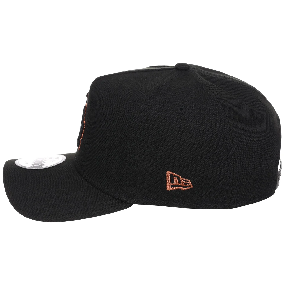 Los Angeles Dodgers MLB Black x Rust FASHION CORE New Era 9FORTY A-Frame detail view