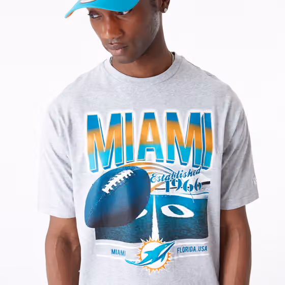 Miami Dolphins Field Graphic New Era Oversized NFL T-Shirt view 4