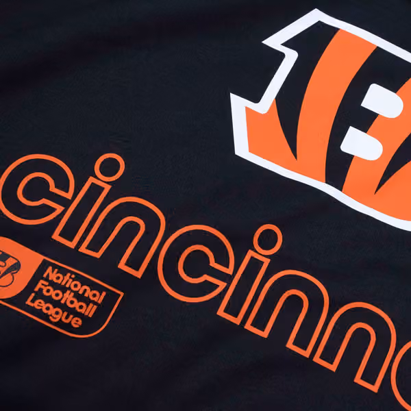 Cincinnati Bengals Peformance Nike Therma-FIT NFL Hoodie Black view 3