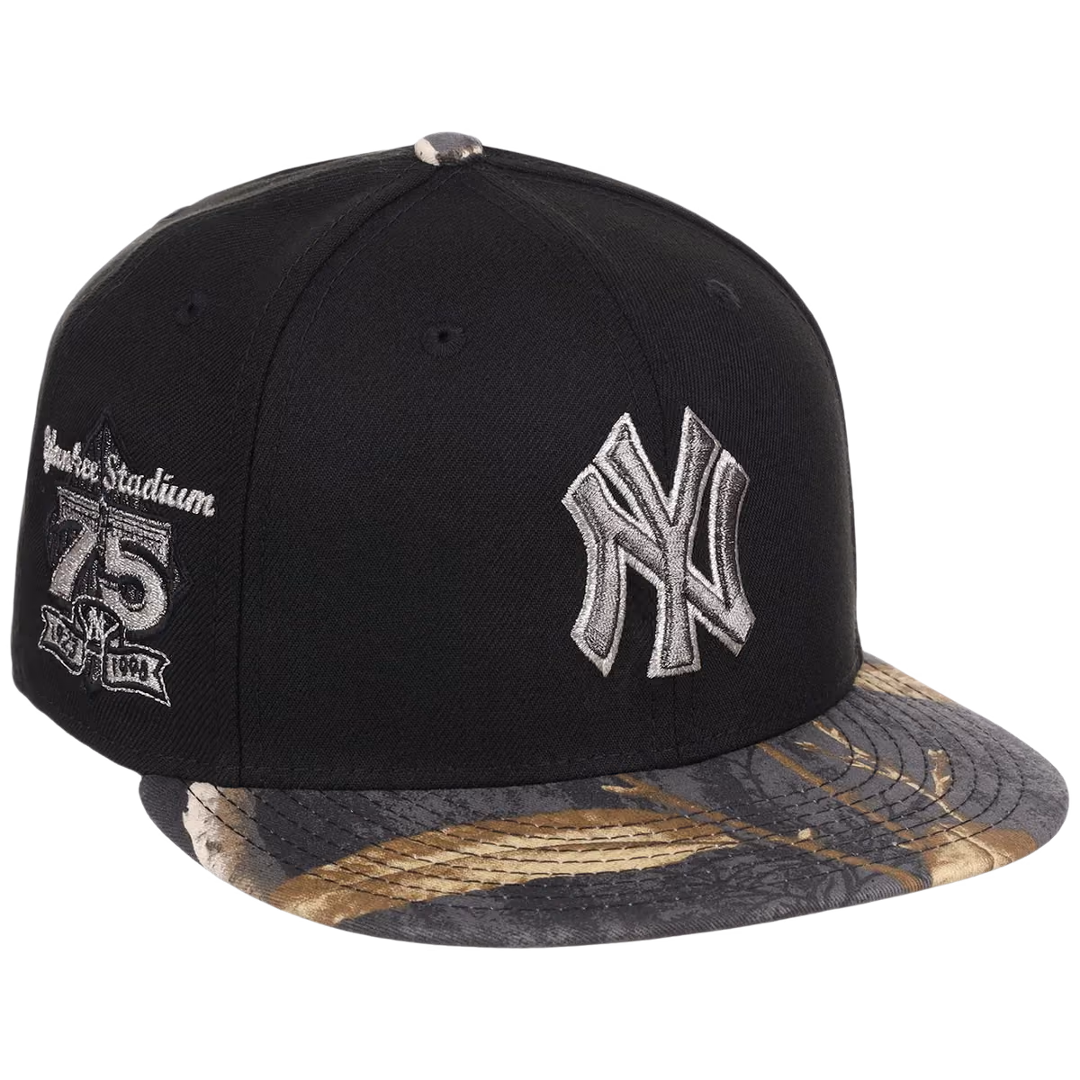 New York Yankees MLB Black Realtree Metallics New Era 59FIFTY front view