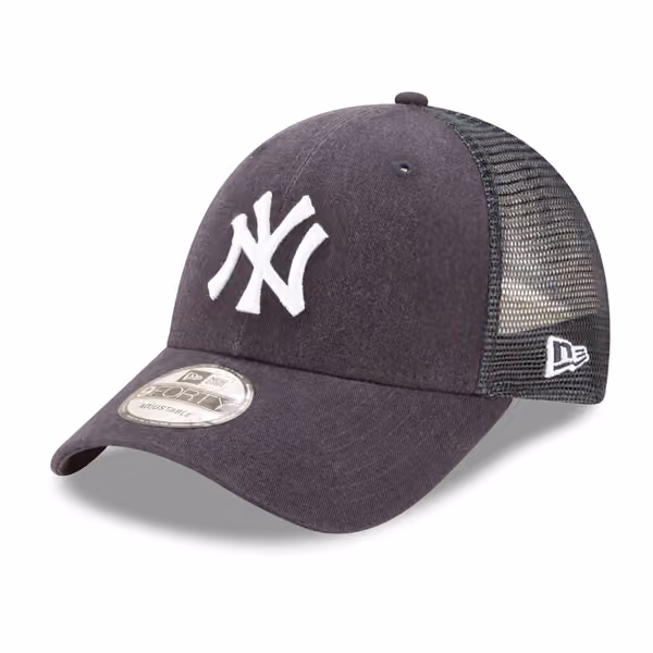 New York Yankees Basic 9FORTY Trucker MLB Cap product photo