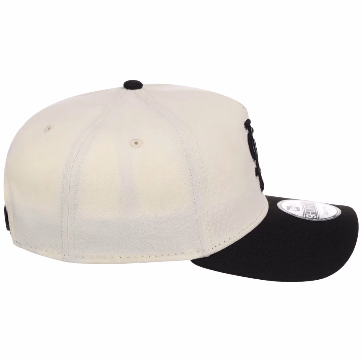 St. Louis Cardinals MLB Chrome x Black FASHION CORE New Era 9FORTY A-Frame detail view