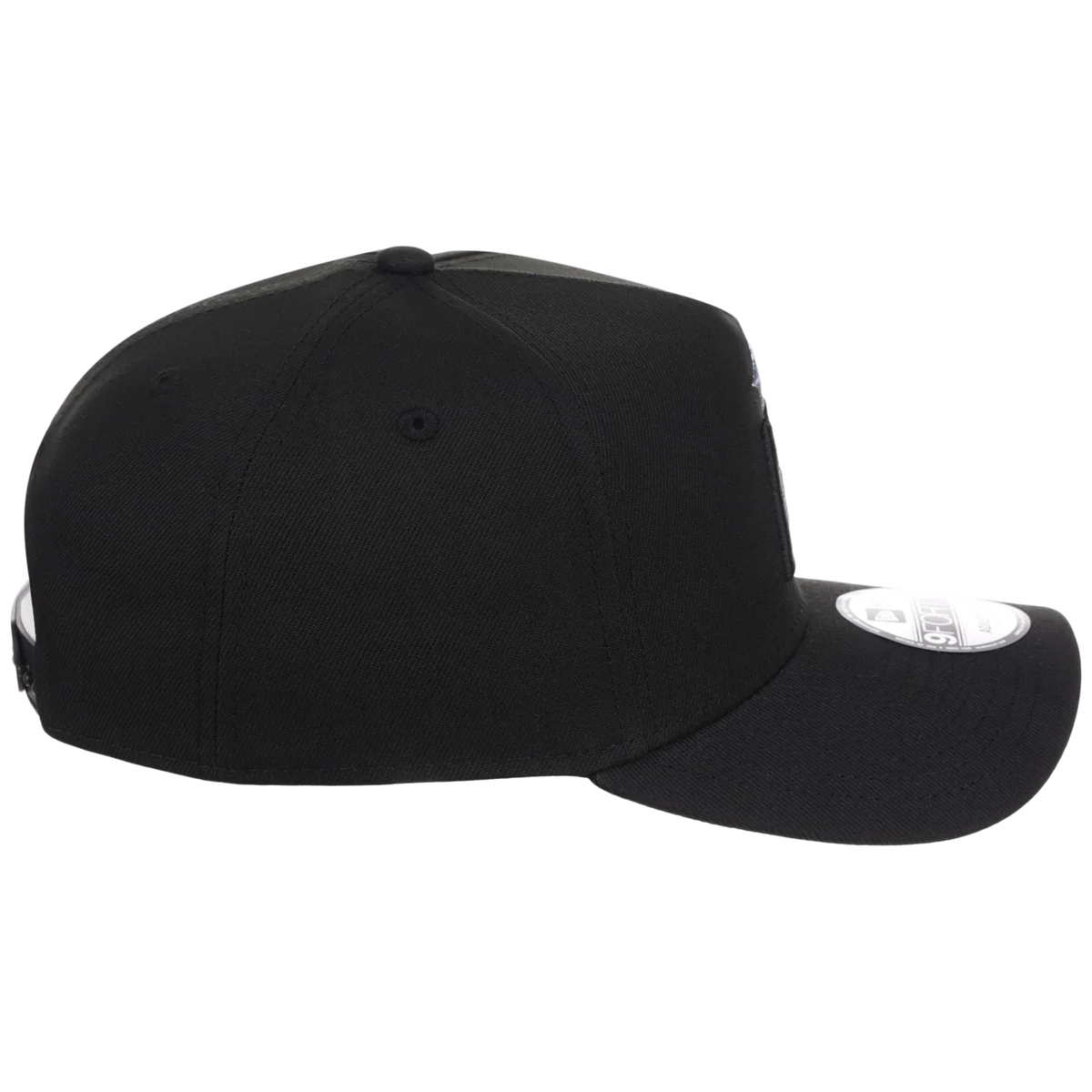 Minnesota Twins MLB Black Sky FASHION CORE New Era 9FORTY A-Frame detail view