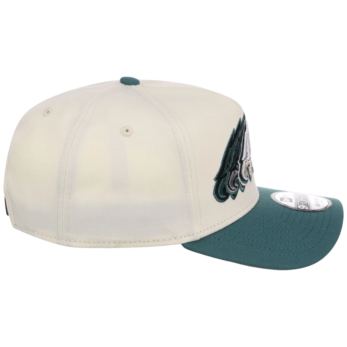 Philadelphia Eagles NFL Seismic New Era 9FORTY A-Frame detail view