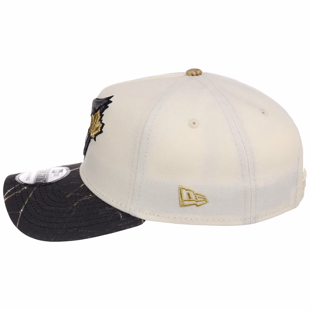 Toronto Blue Jays MLB Black Realtree Chrome New Era 9FORTY detail view