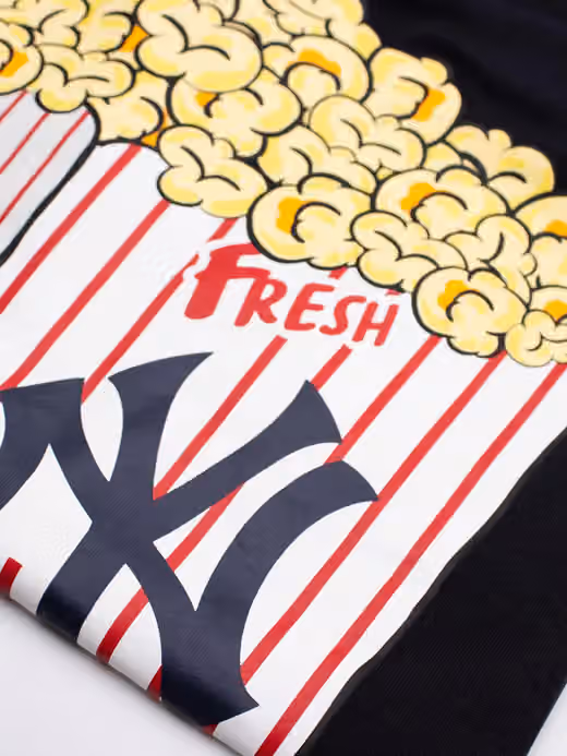 New York Yankees Popcorn Oversized MLB T-Shirt Navy view 3