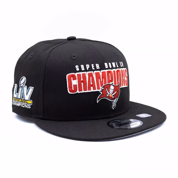 Tampa Bay Buccaneers Super Bowl LV Champions New Era 9FIFTY NFL Snapback Cap product photo