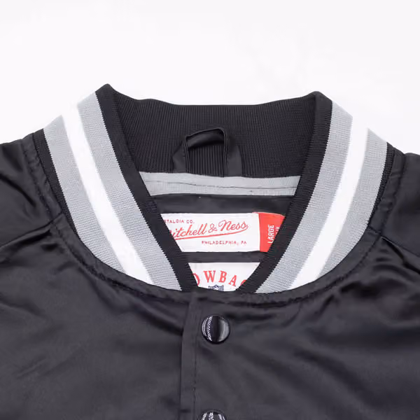 Las Vegas Raiders Mitchell & Ness Lightweight Satin NFL Jacket Black view 4