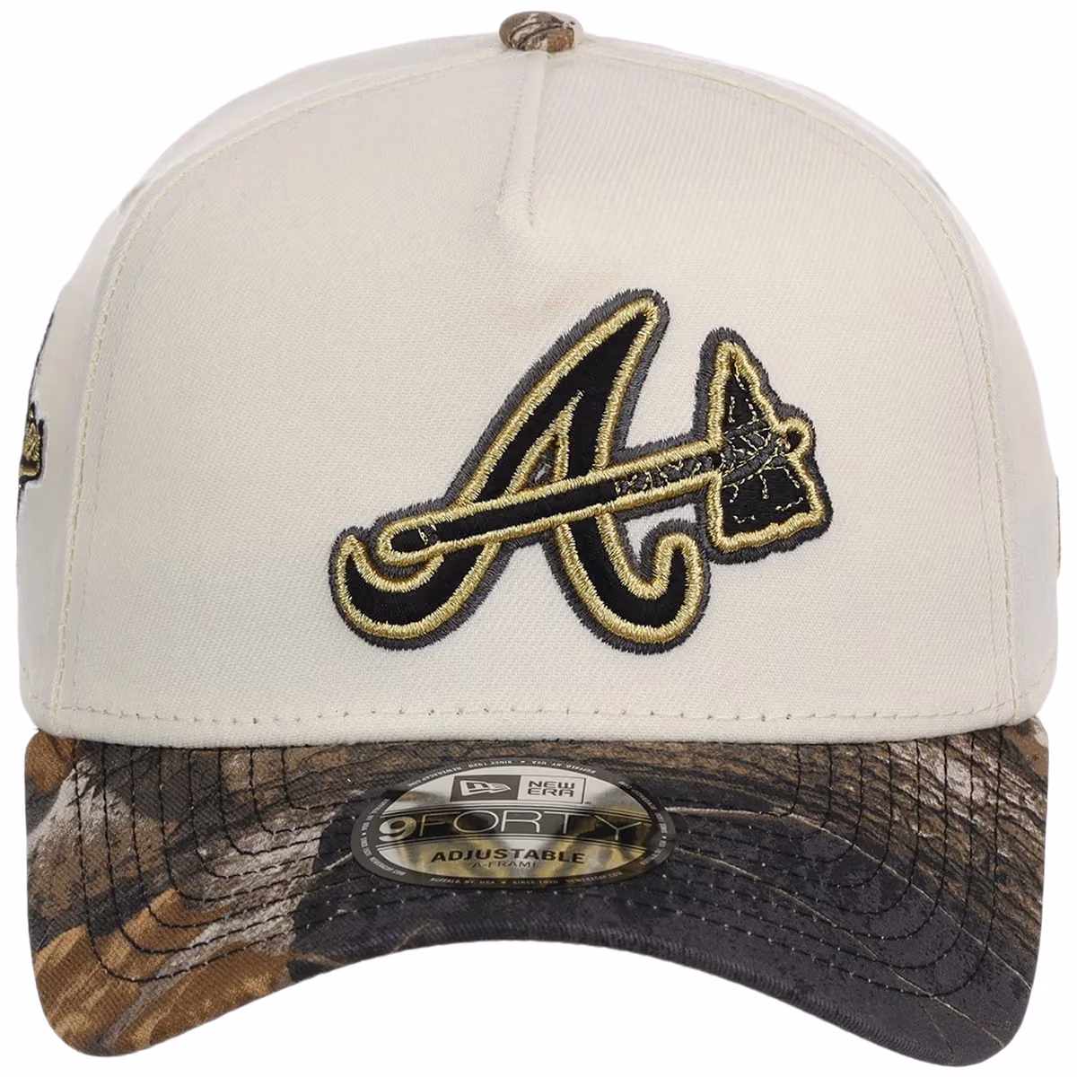 Atlanta Braves MLB Black Realtree Chrome New Era 9FORTY detail view