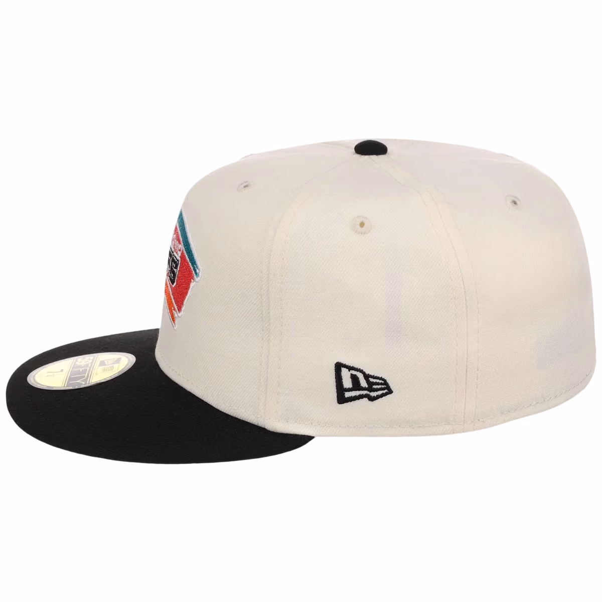 San Antonio Spurs NBA Chrome OTC New Era 59FIFTY (Chrome/Black) detail view