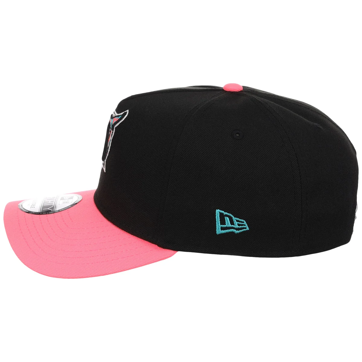 Florida Marlins MLB Flipmode 2.0 New Era 9FORTY A-Frame (Black/Pink/Gray) detail view
