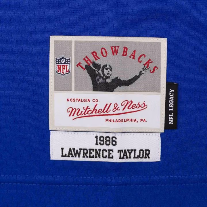 Lawrence Taylor #56 New York Giants 1986 Legacy Throwback NFL Jersey Blue view 4