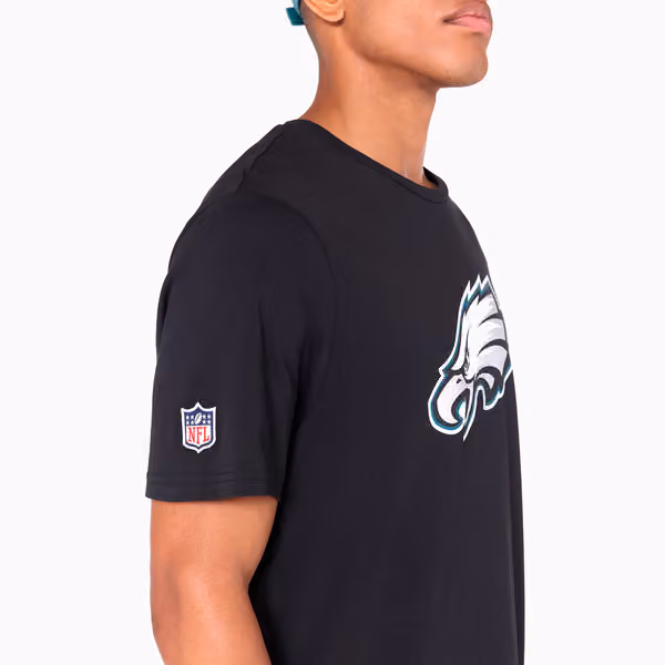 Philadelphia Eagles Team Logo New Era NFL T-Shirt Black view 3