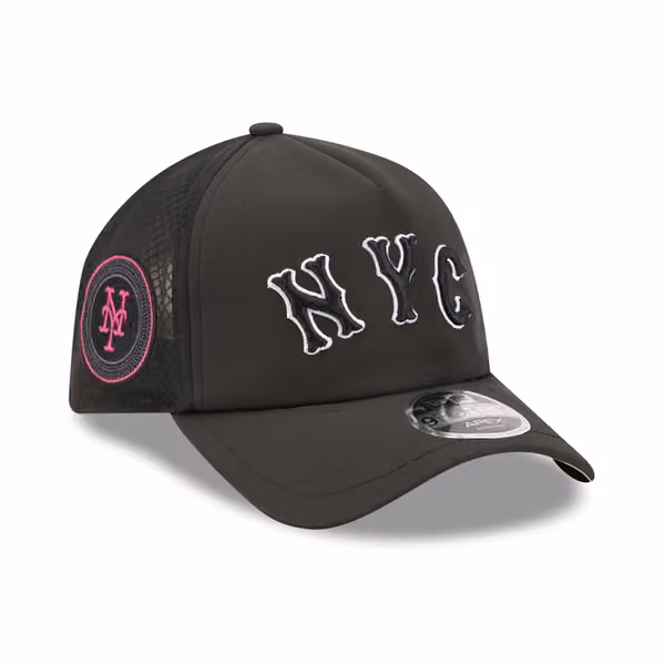 New York Mets 2026 MLB City Connect 9FORTY APEX Trucker Cap Black product photo