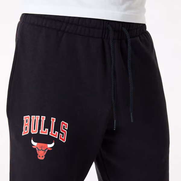 Chicago Bulls Essential NBA Jogger Sweatpants Black view 4