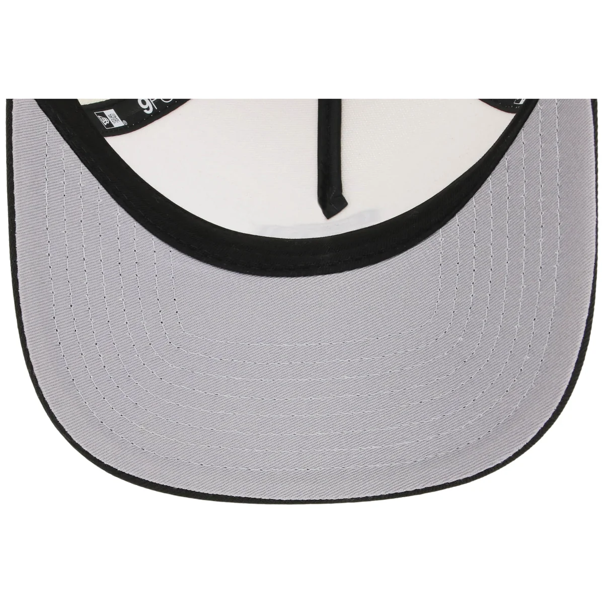 Toronto Blue Jays MLB Chrome x Black FASHION CORE New Era 9FORTY A-Frame back view