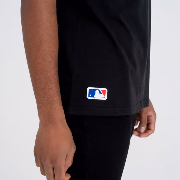 New York Yankees Team Logo New Era MLB T-Shirt Black view 4