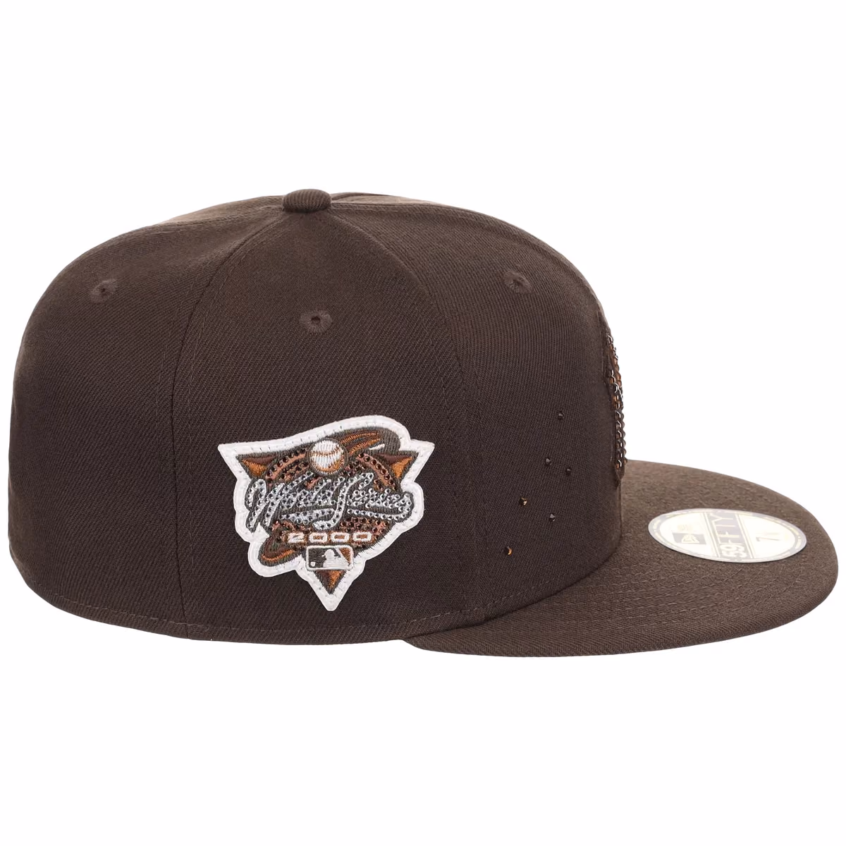 New York Yankees Michael Rainey Jr. x New York Yankees “With Love” New Era Collection - Brown Stone New Era 59FIFTY detail view