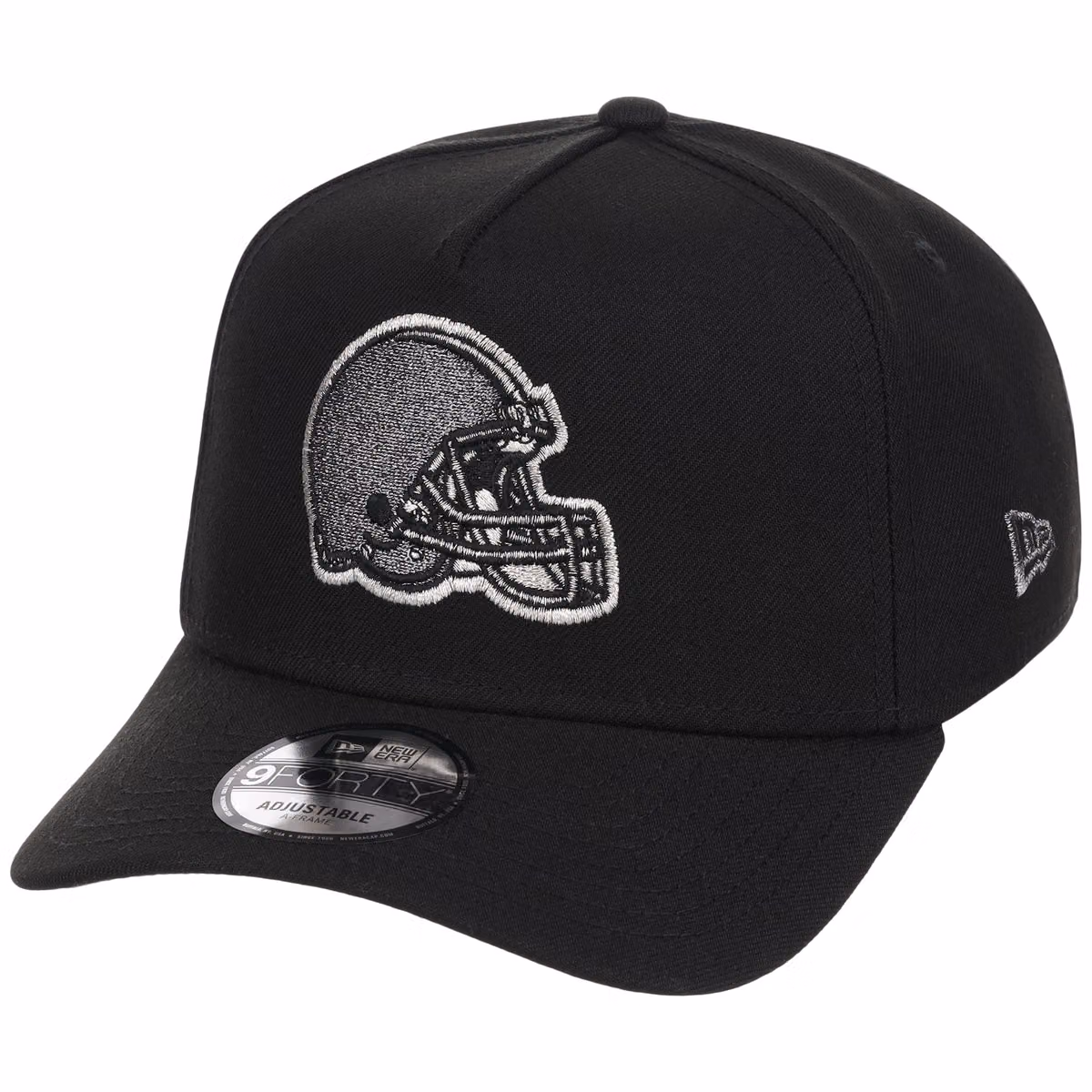 Cleveland Browns NFL Liquid Titanium New Era 9FORTY detail view