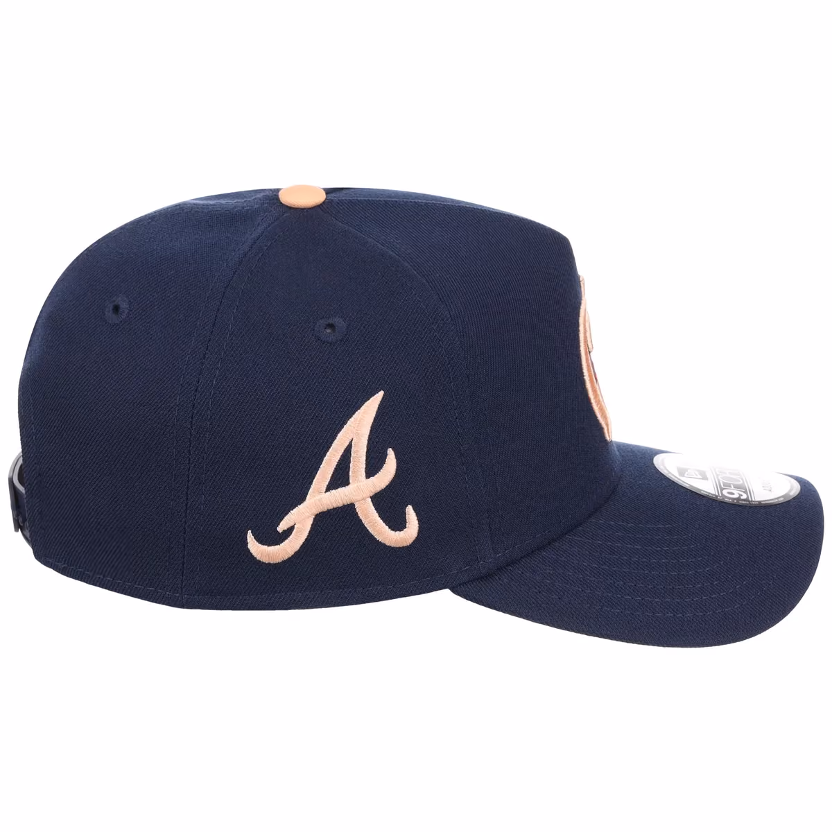 Atlanta Braves Peach Atlanta Crown the City New Era 9FORTY detail view