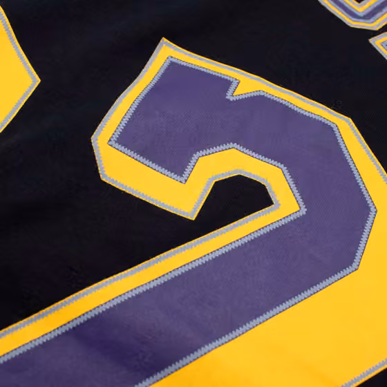 Magic Johnson #32 Los Angeles Lakers Mitchell & Ness NBA T-Shirt Black view 3