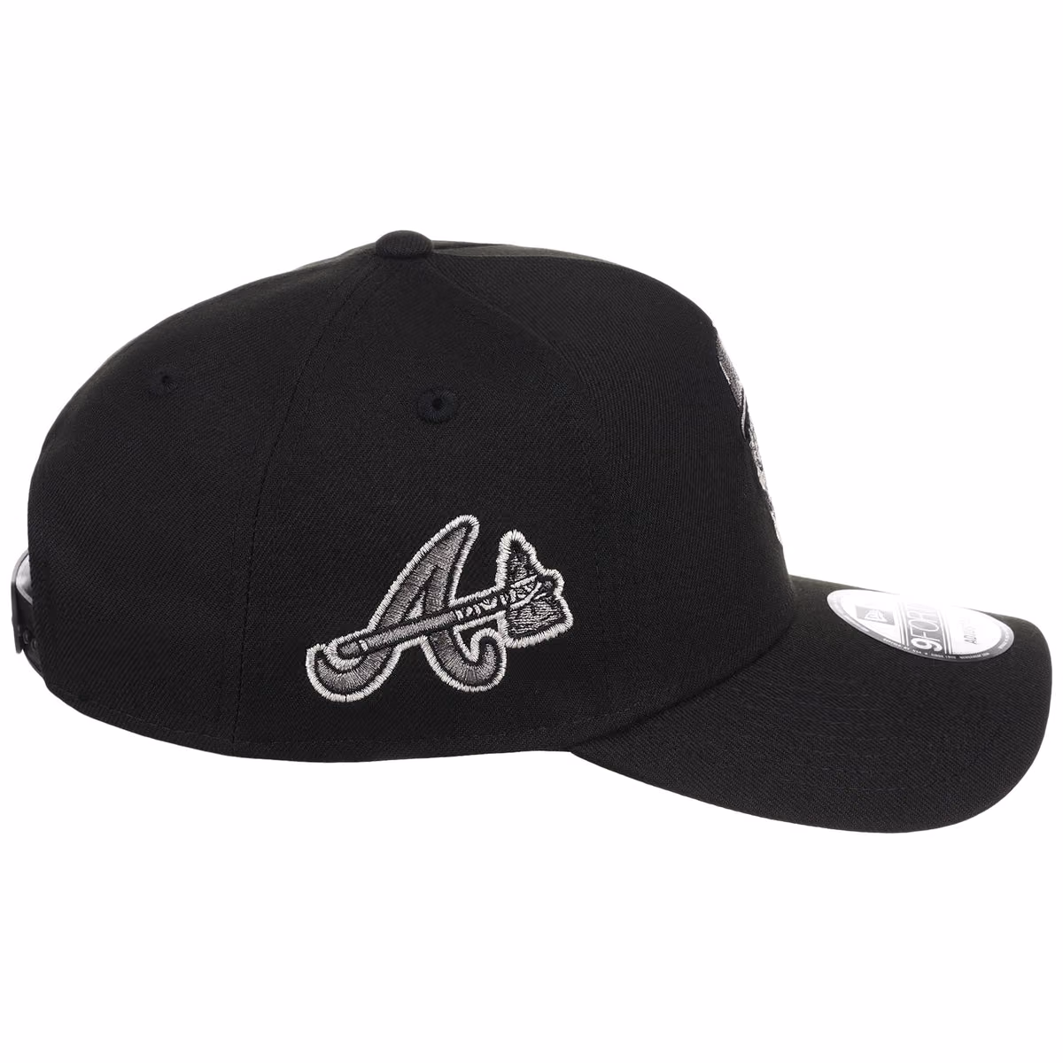 Atlanta Braves Skull Atlanta Crown the City New Era 9FORTY detail view