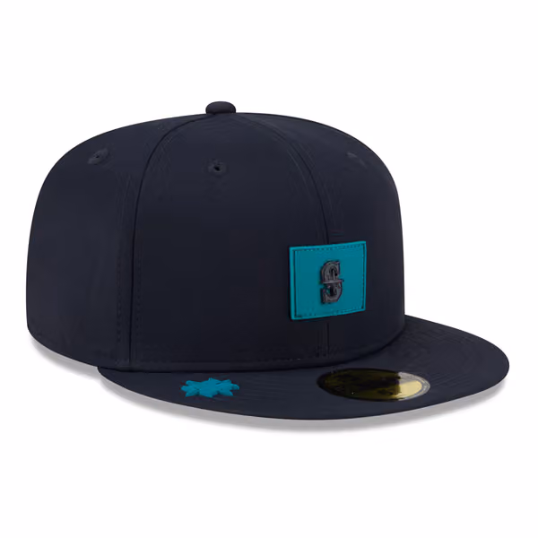 Seattle Mariners 2026 MLB Clubhouse 59FIFTY Fitted Cap Navy product photo