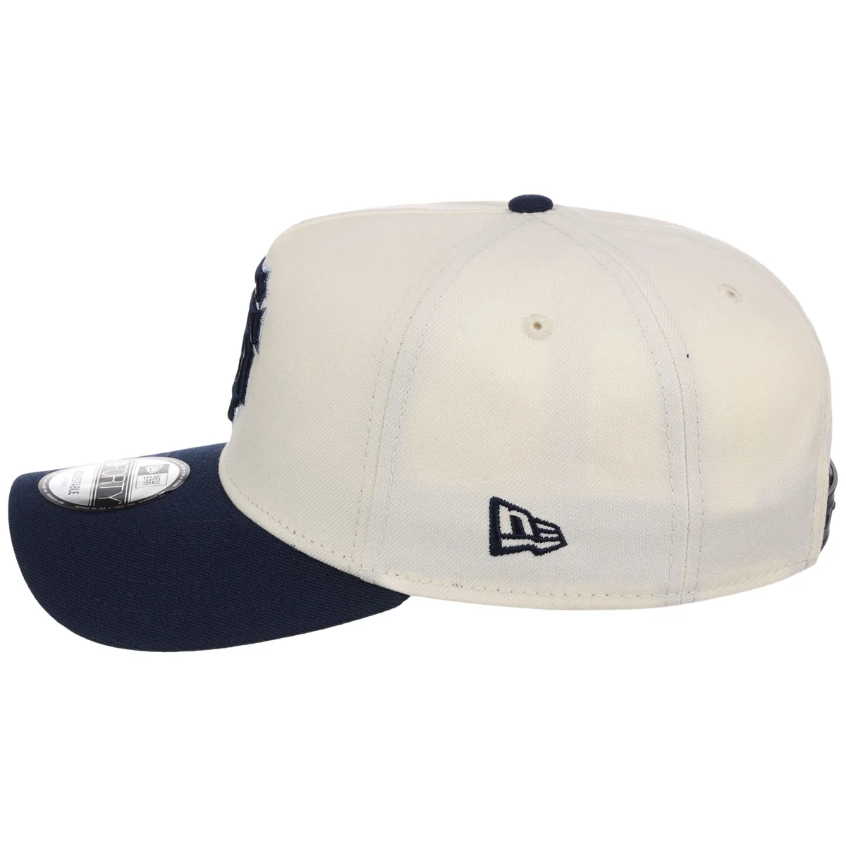 San Francisco Giants MLB Chrome x Navy FASHION CORE New Era 9FORTY A-Frame detail view
