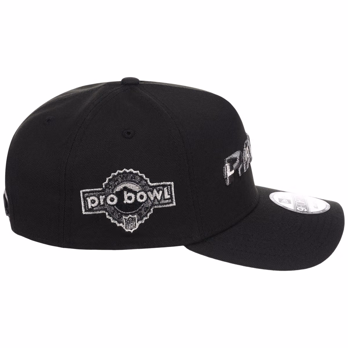 Los Angeles Rams NFL Liquid Titanium New Era 9FORTY detail view