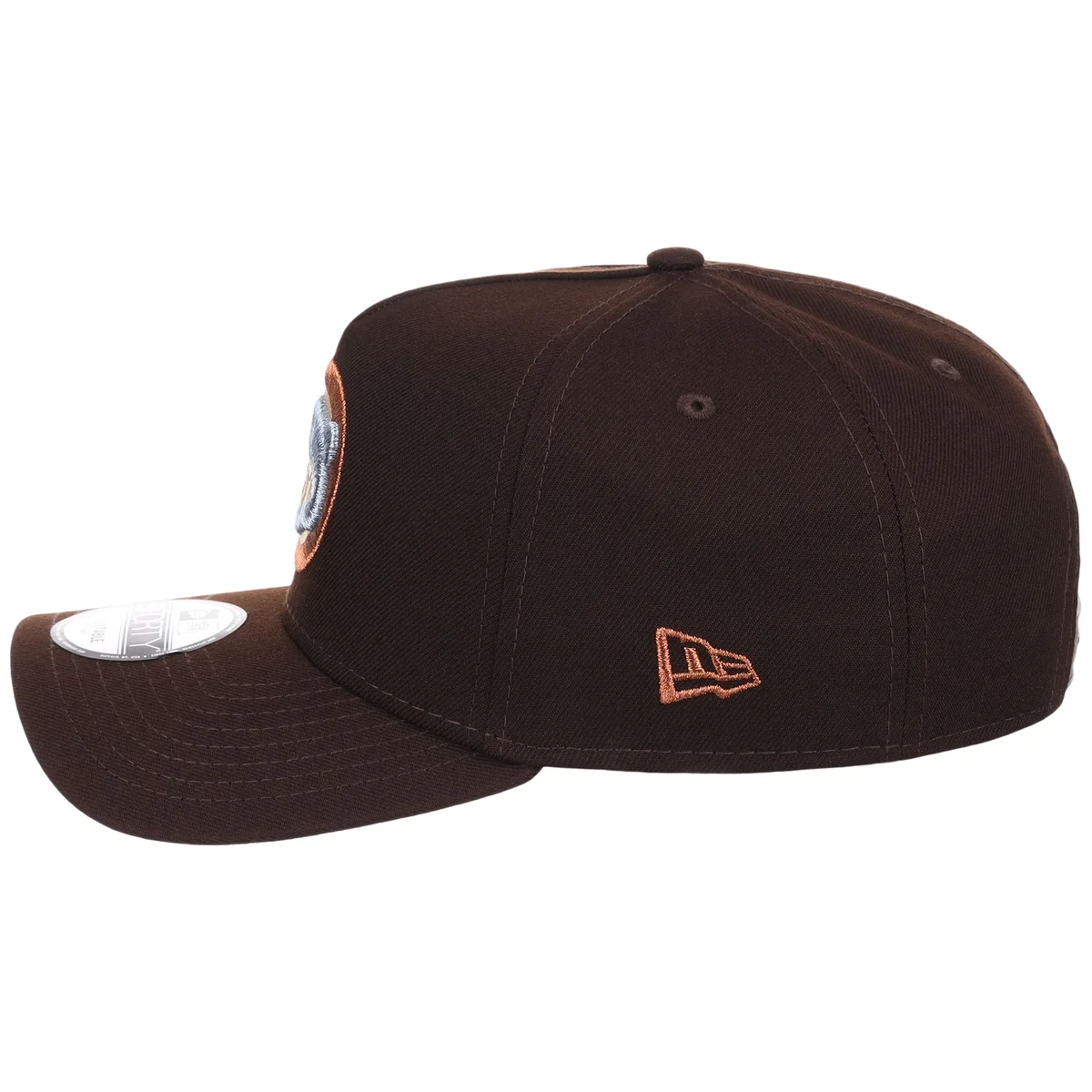 Chicago Cubs MLB Frosted Bark New Era 9FORTY A-Frame detail view