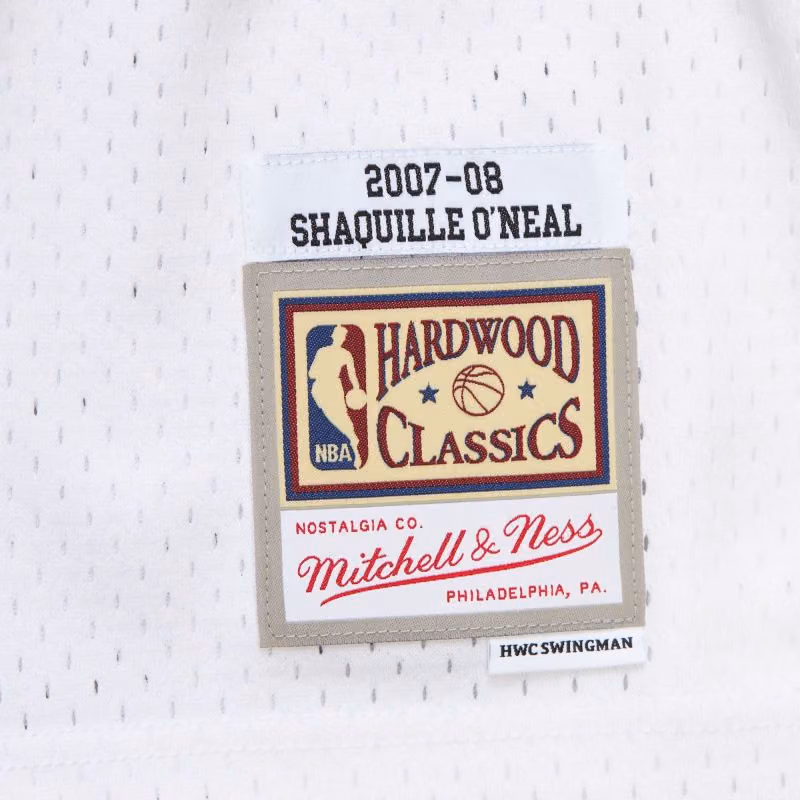 Shaquille O'Neal #32 Miami Heat 2007-08 Mitchell & Ness Swingman NBA Jersey White view 3