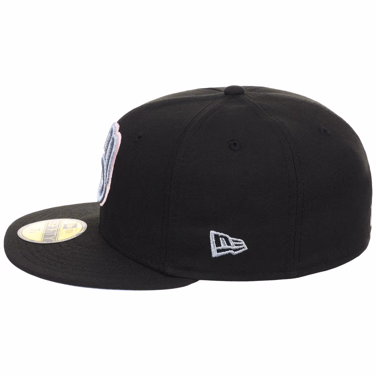 Milwaukee Brewers MLB Pewter Skies New Era 59FIFTY detail view